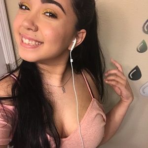 Meet your Posher, Samantha